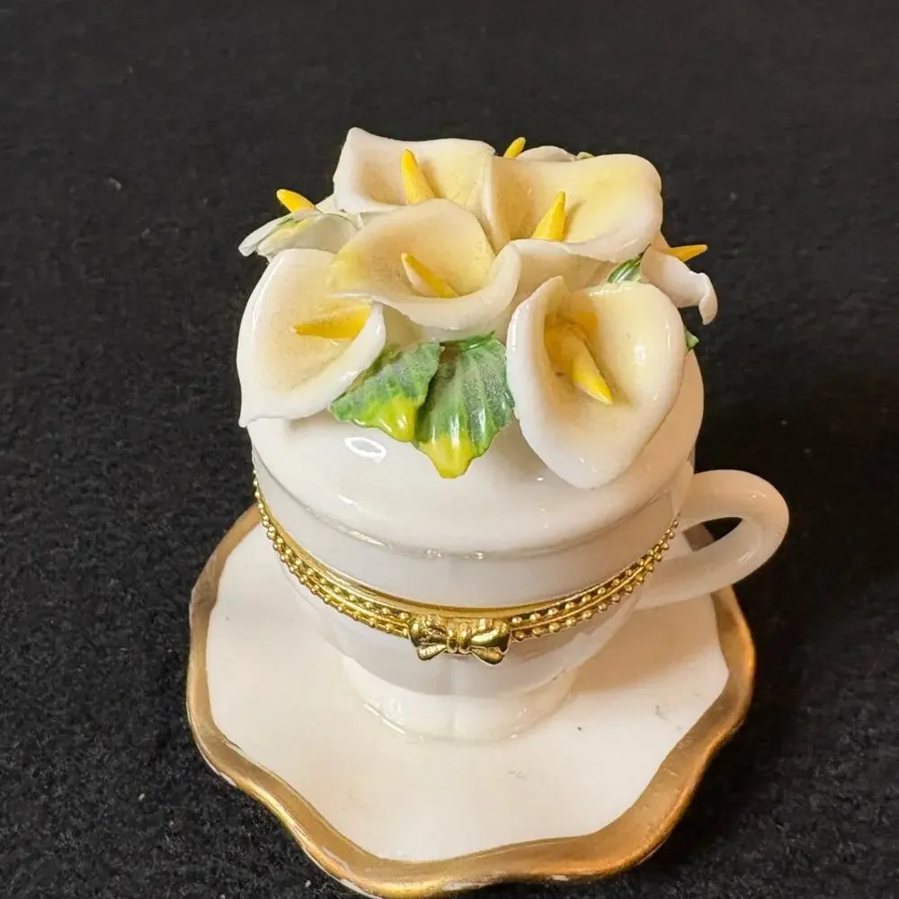 Vintage Porcelain Flower Pattern Cup & Saucer Trinket Box